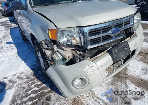 2009 Ford Escape Xlt from USA, damaged, VIN 1FMCU03729KA21715